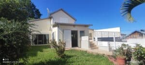 Jolie villa récente GRAND FOND- STELLA